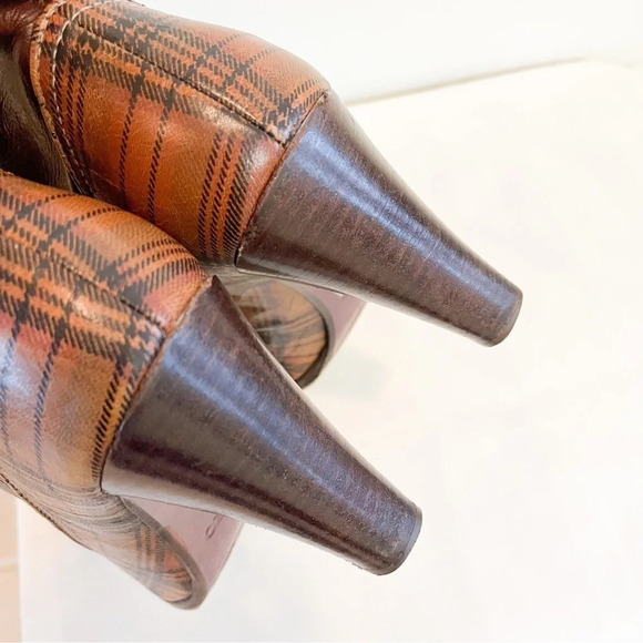 Kendo Tartan Heeled Ankle Boots - Picture 11 of 16